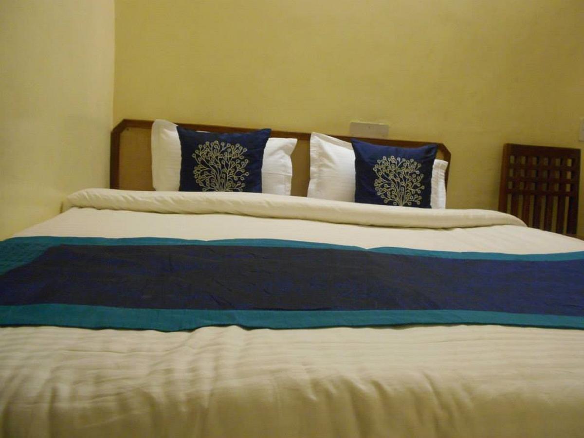 Hotel Paul Avenue 3*