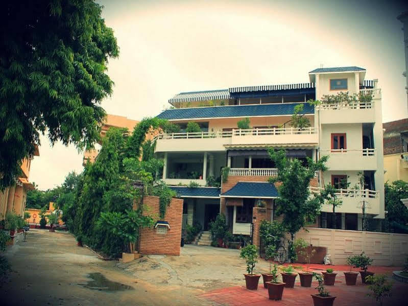 Villa Giri By Vista *