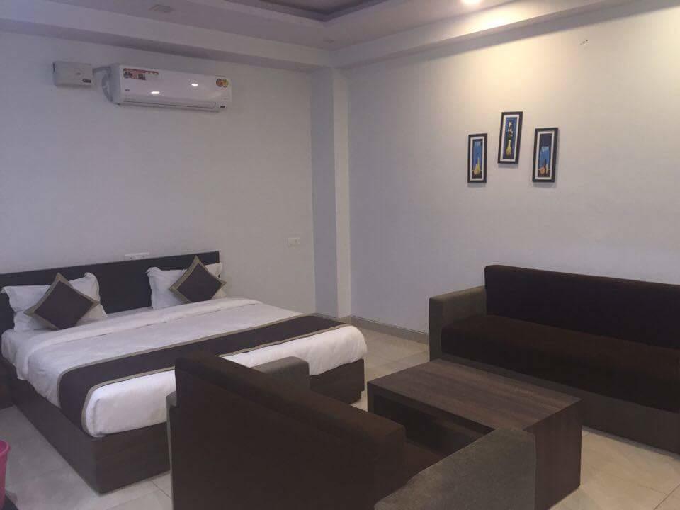 Hotel Oyo 6697 Lemon 2*