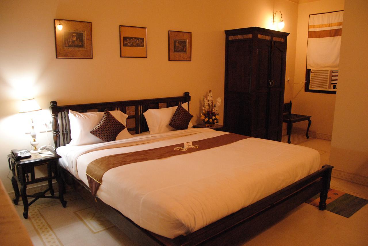 Hotel Sirsi Haveli 3*