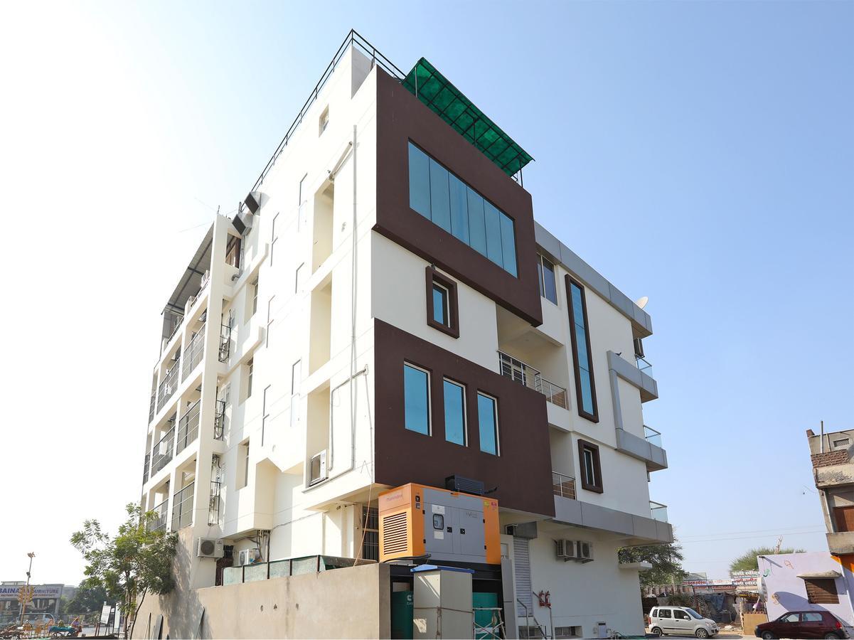 Oyo 10191 Vinayak Hotel Jaipur