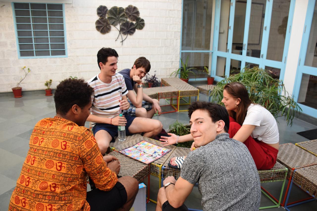 Hostel Jantar *