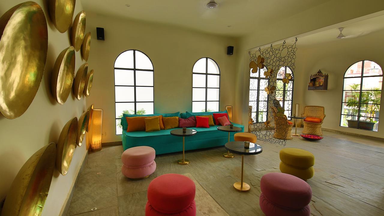 243 Hotel 3*