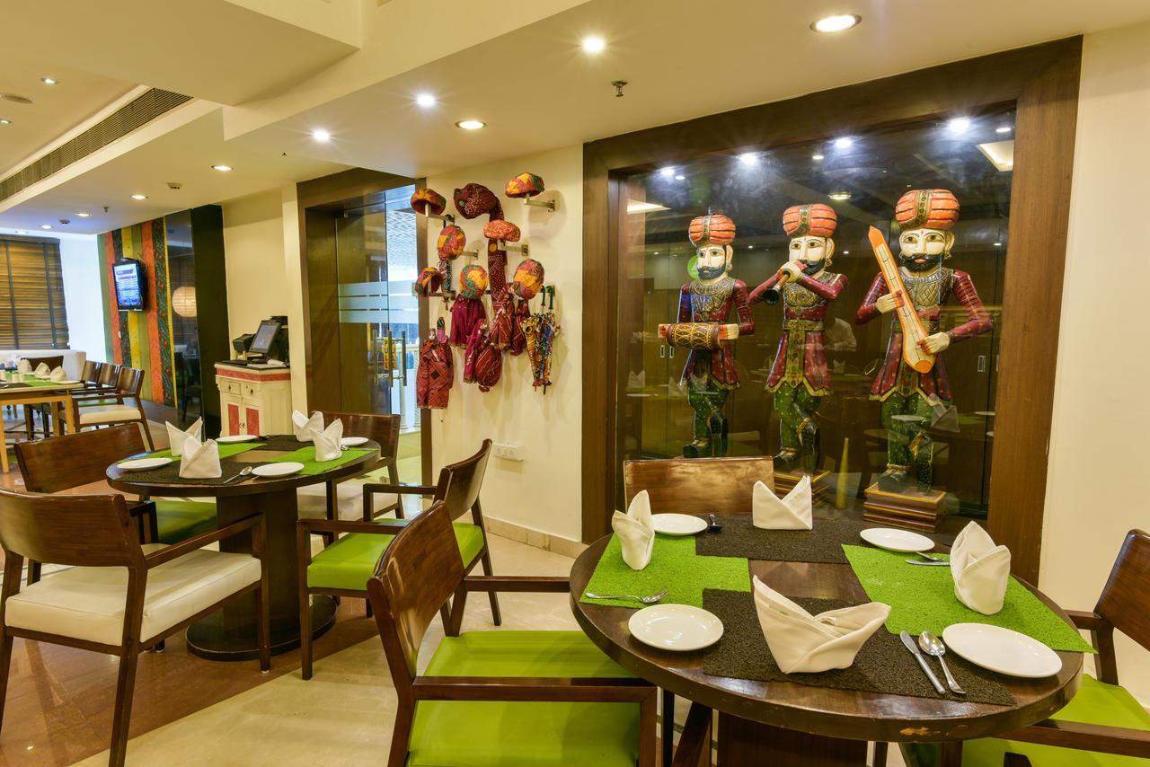 Souvenir Peppermint Hotel 3*