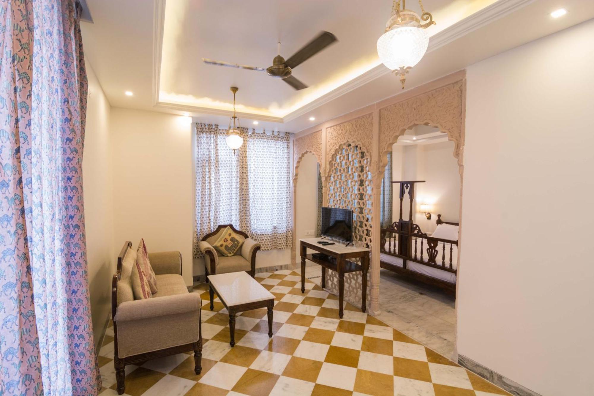 Pandya Niwas Hotel
