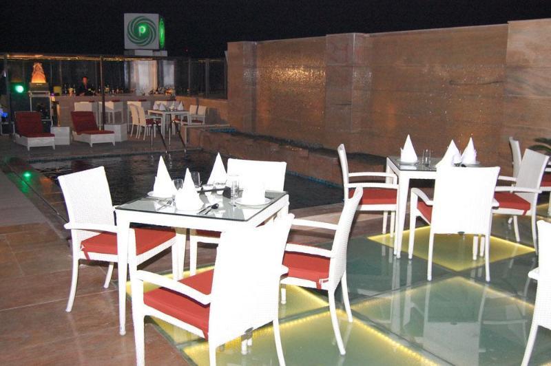 Souvenir Peppermint Hotel 3*