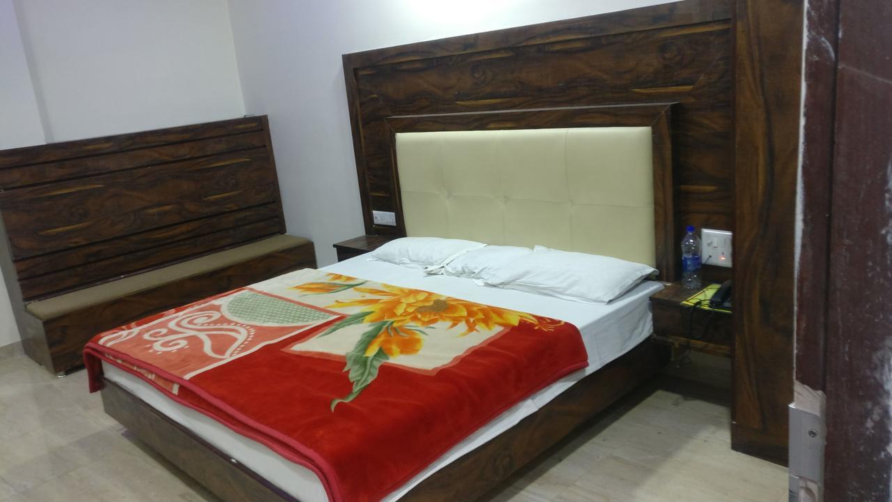 Hotel Jai Palace