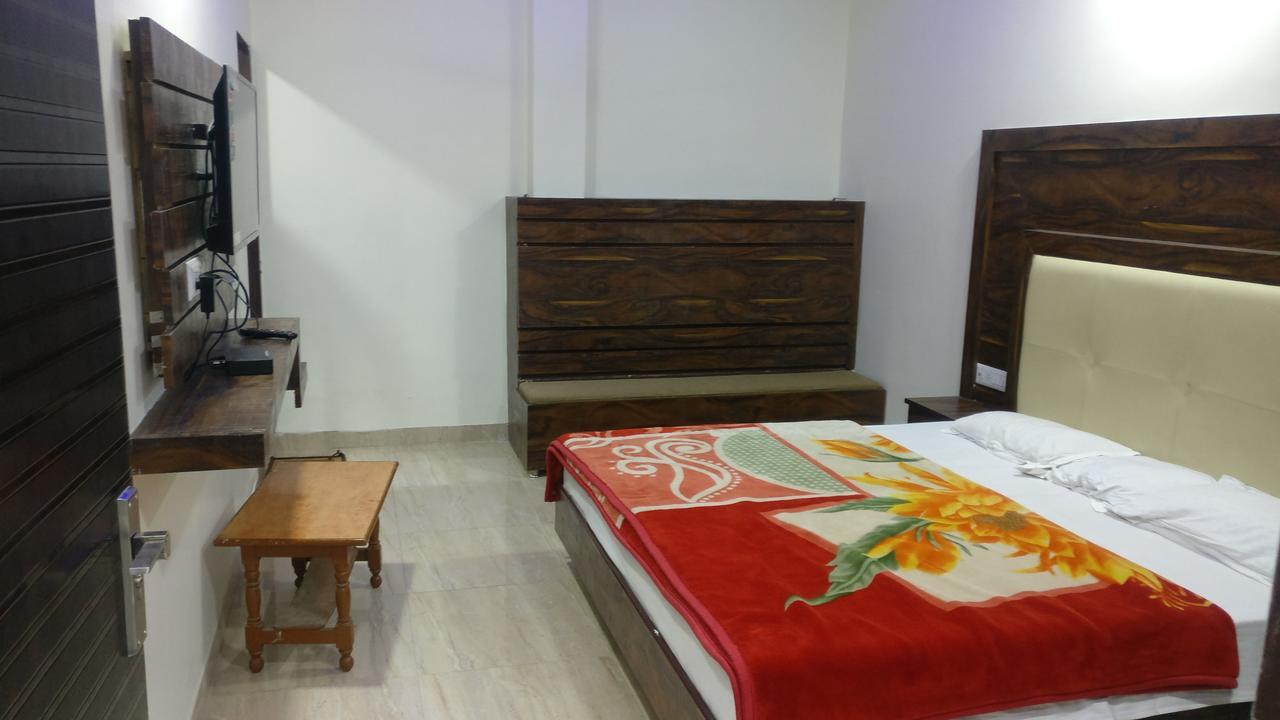 Jai Palace Hotel