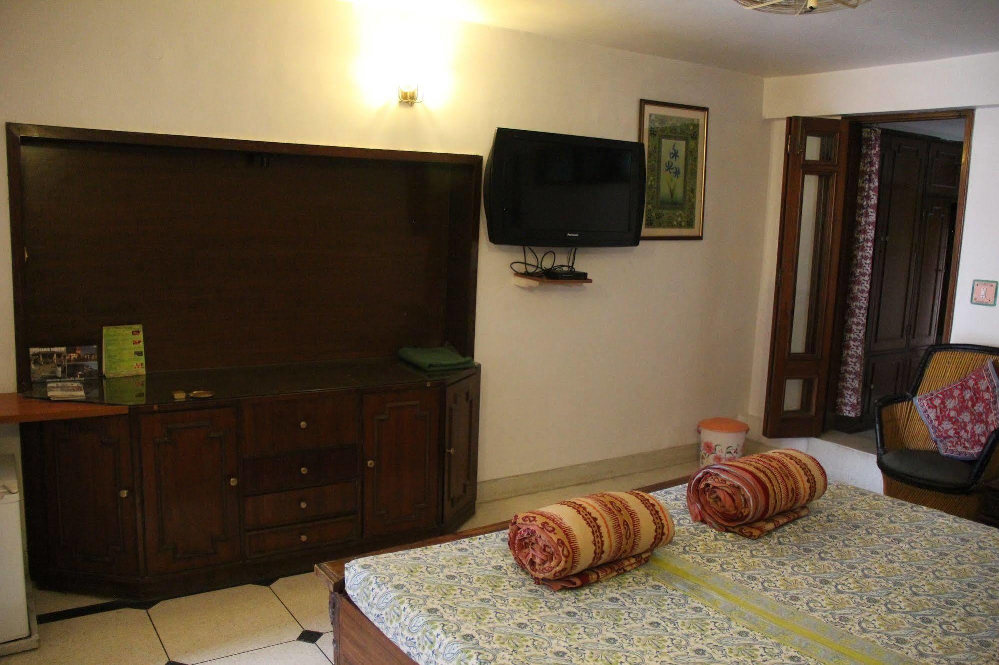 Hotel Jaipur Inn