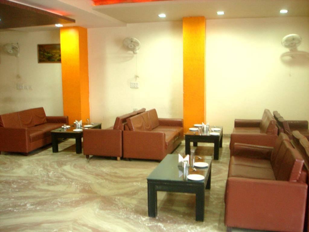 Hotel Shivam Paradise 3*