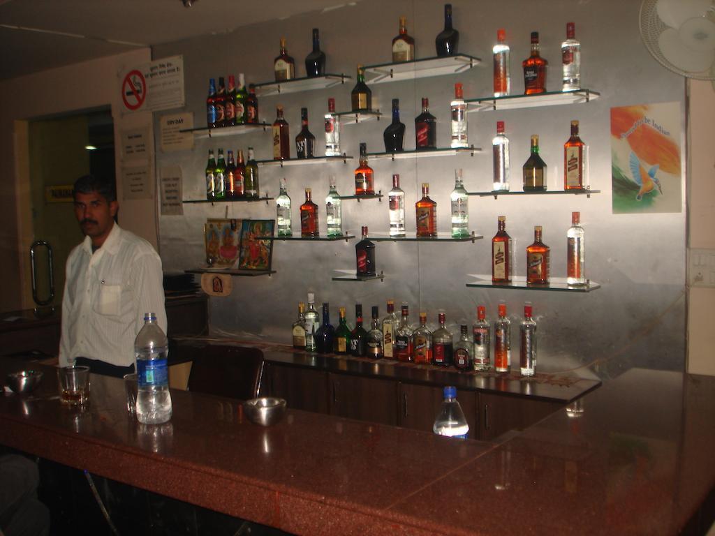 Shivam Paradise Hotel 3*