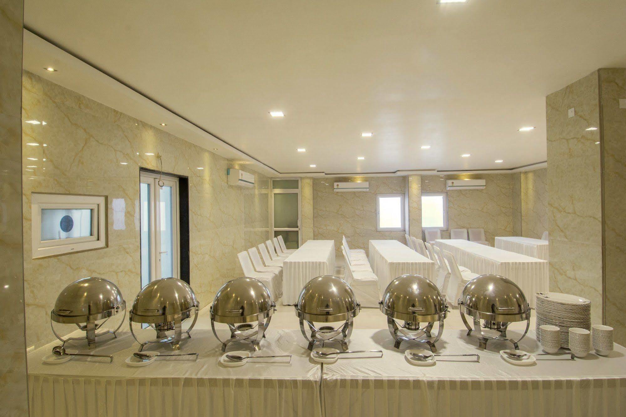 Metropolitan 3* Jaipur