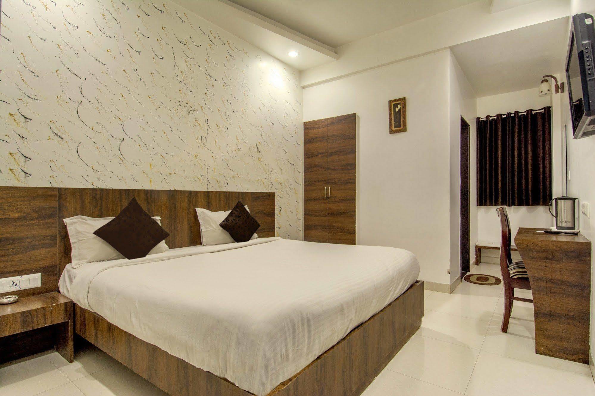 Metropolitan Hotel Jaipur