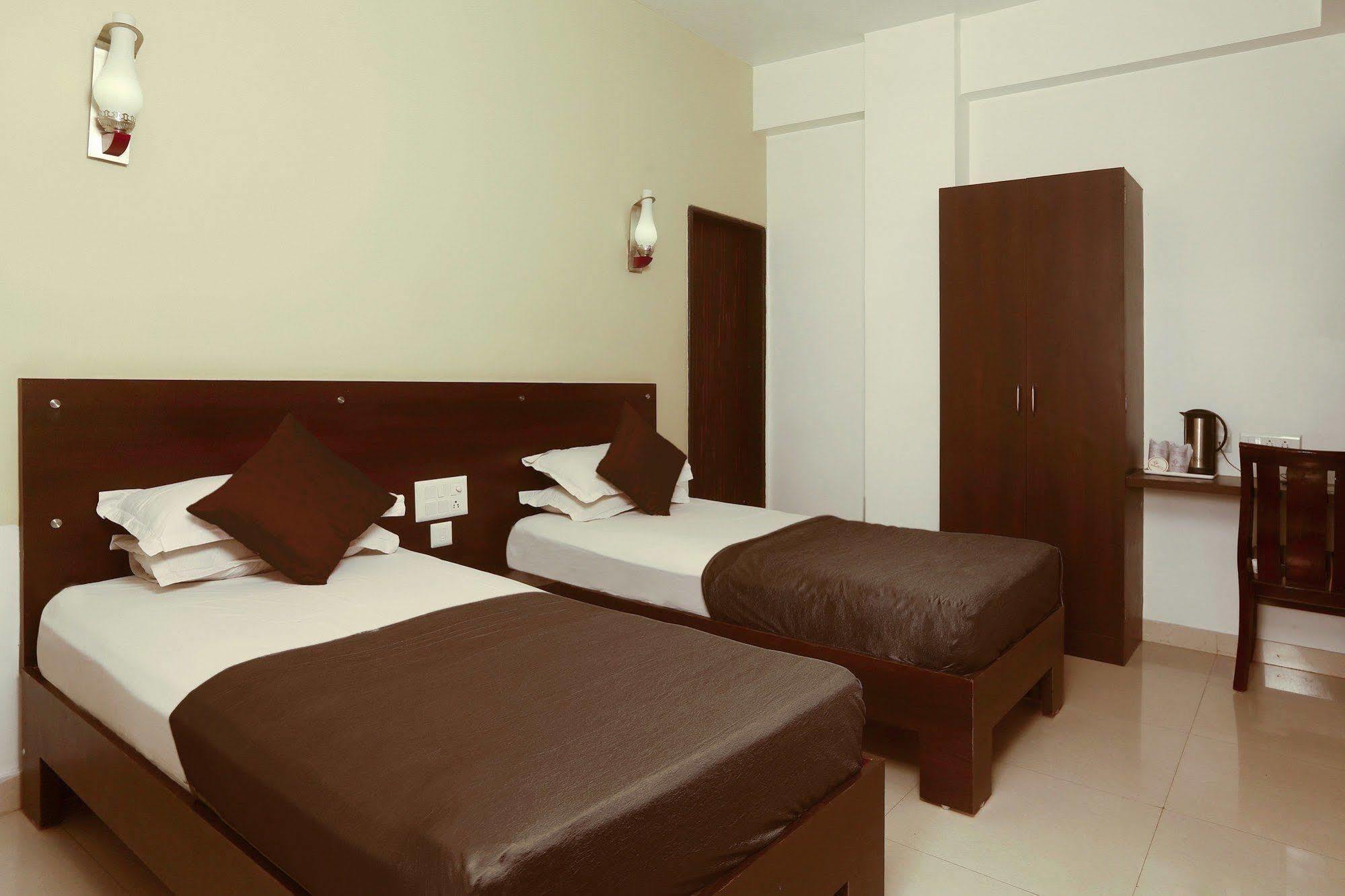 Metropolitan 3* Jaipur