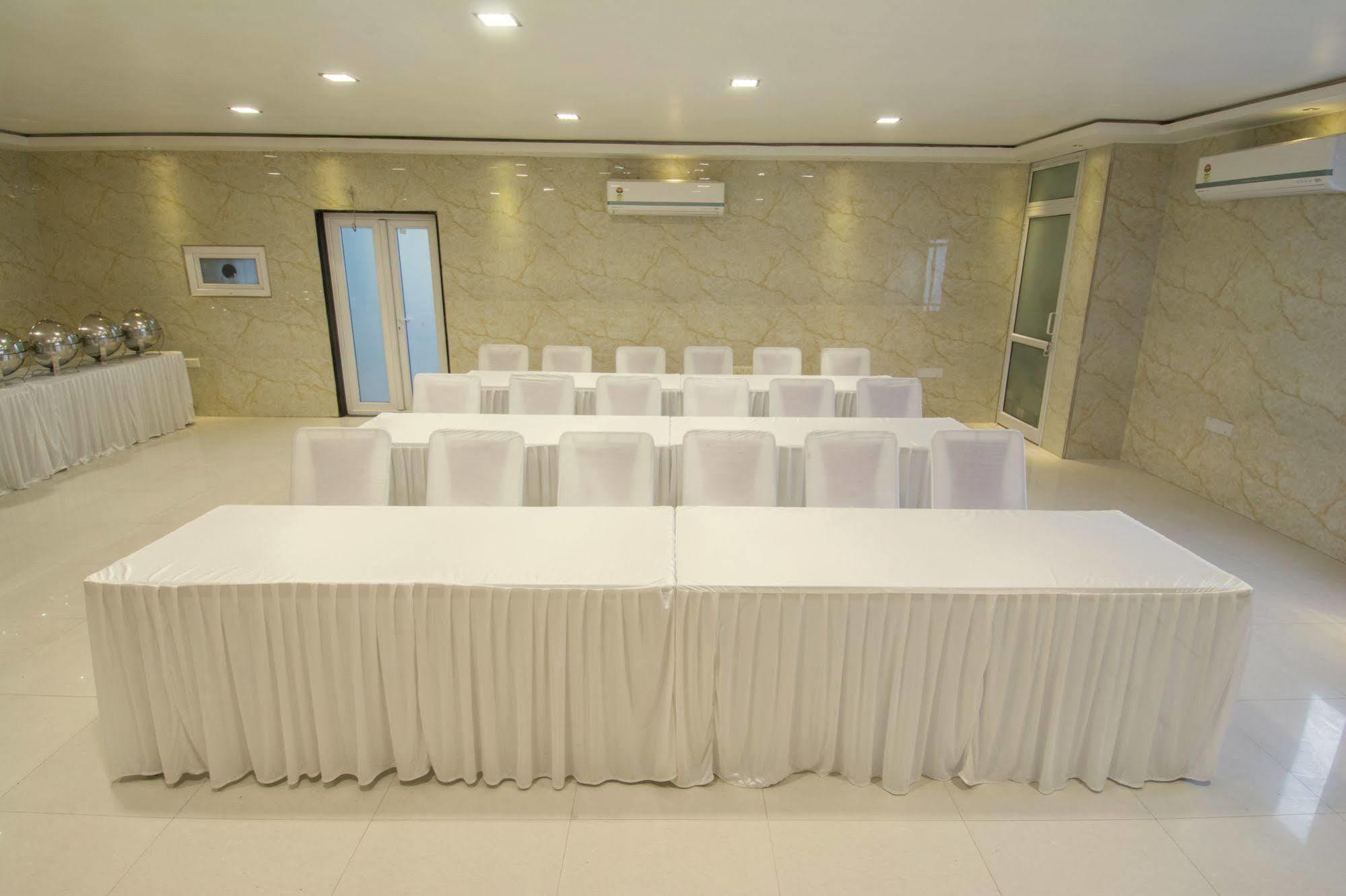 Metropolitan 3*