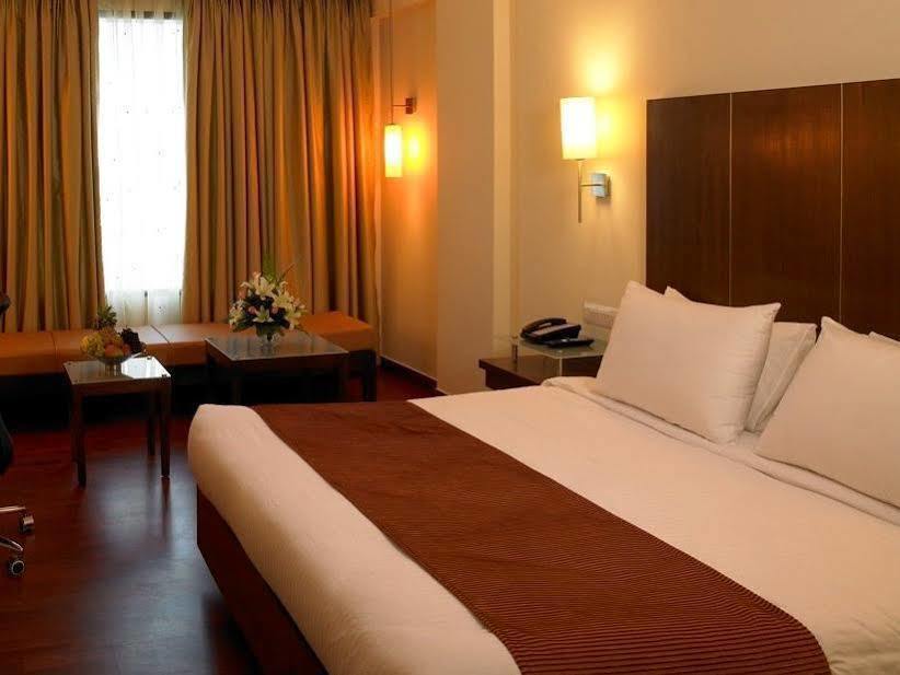 Hotel Ramada By Wyndham North Jaipur