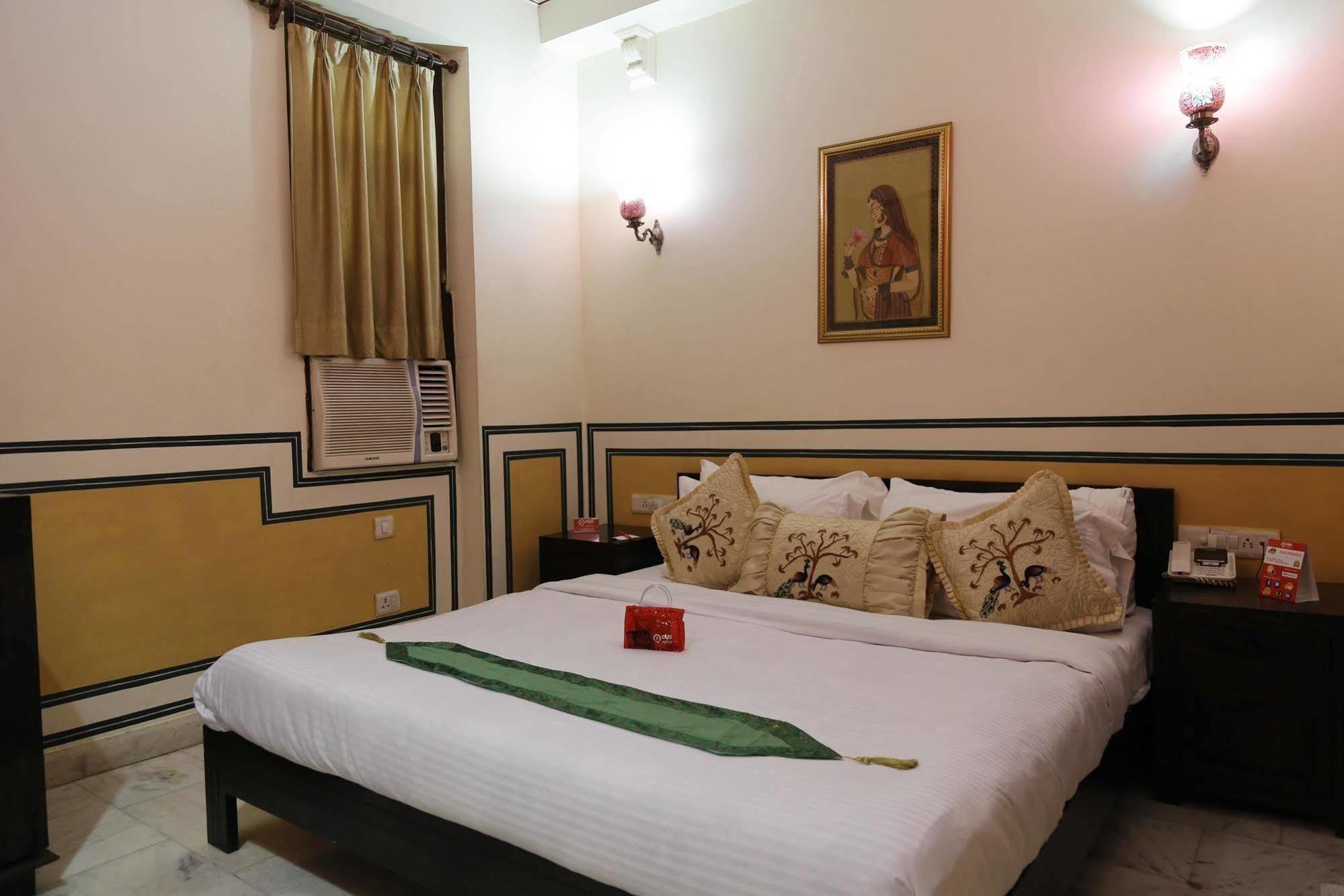 Oyo Heritage Hawa Sadak 3*