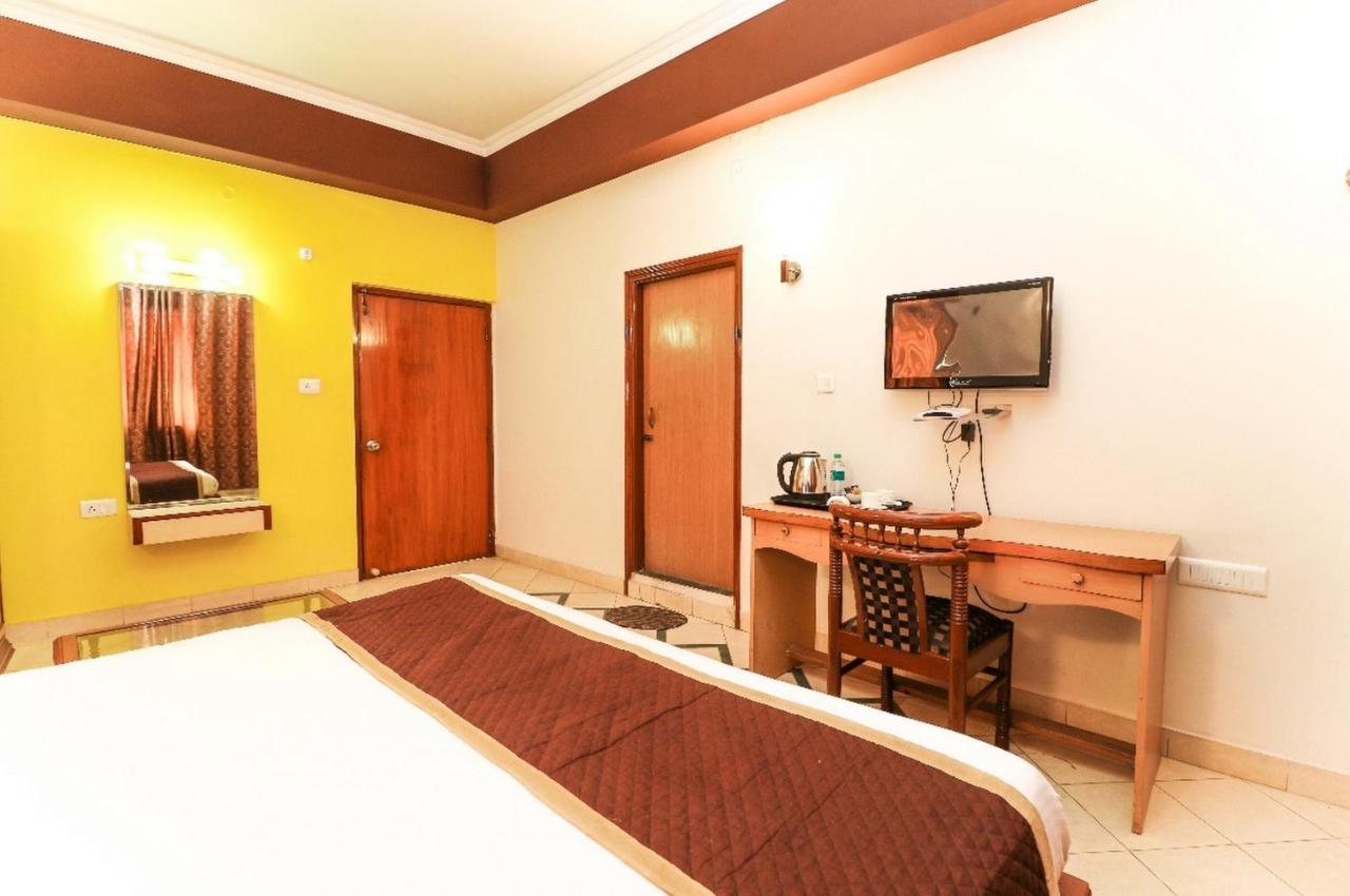 Hotel Dezire & Resorts