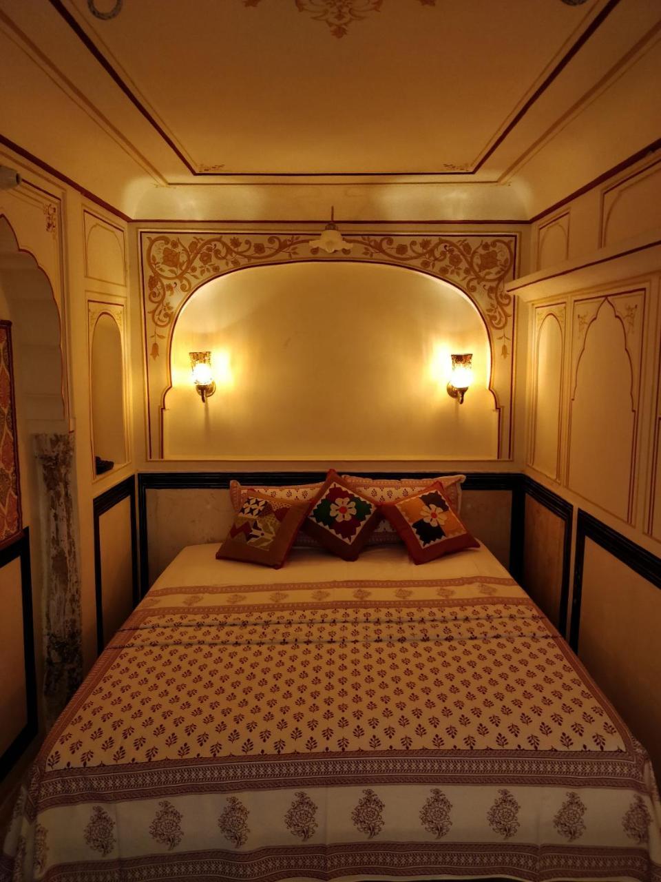 Bed & Breakfast Haveli *