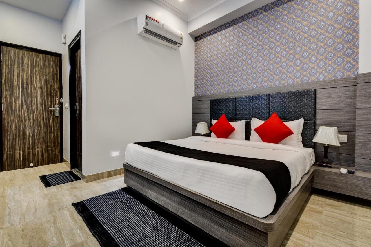 Hotel Grand Anshul 3*