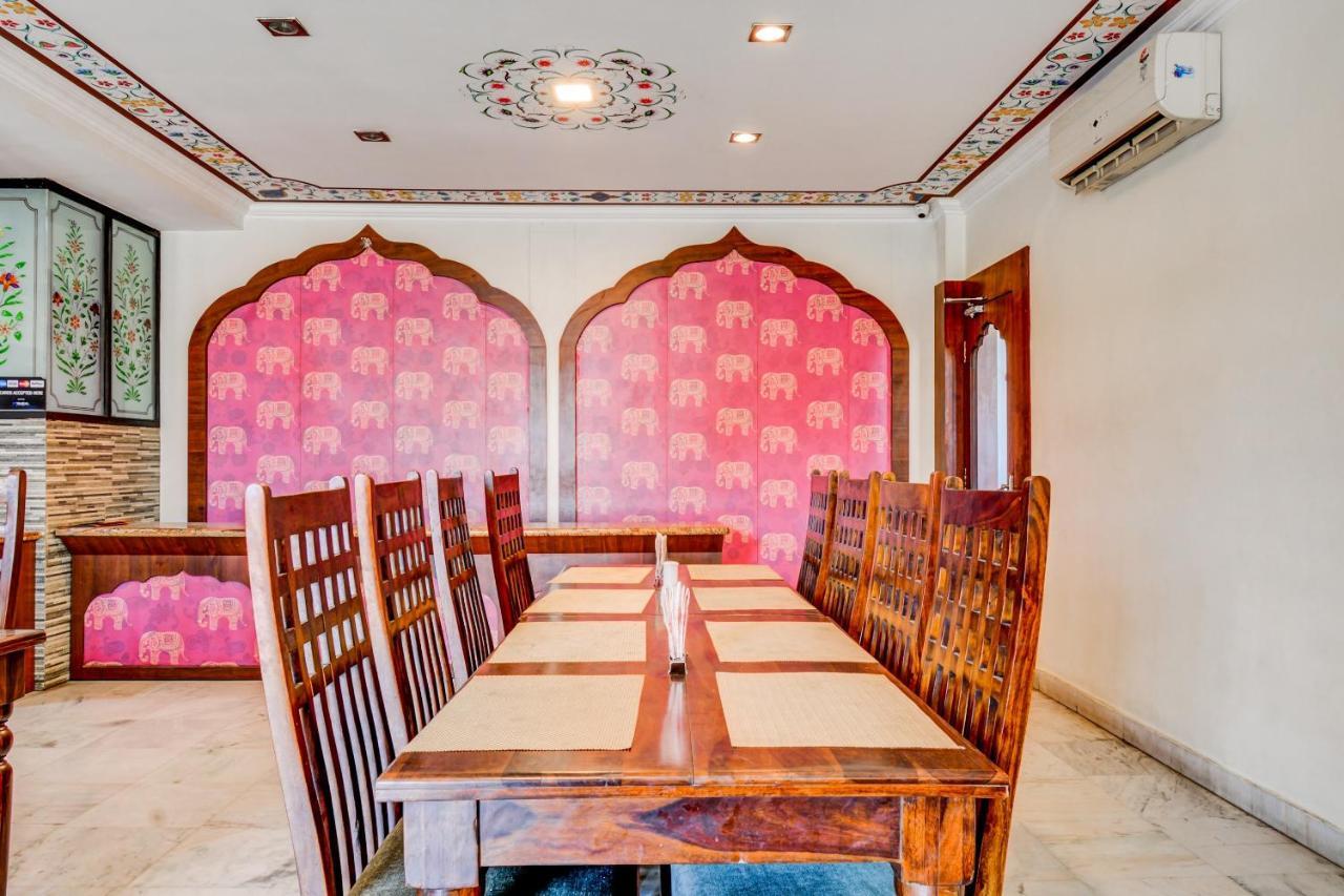 Oyo 22400 Lichana Haveli Guest house 3*