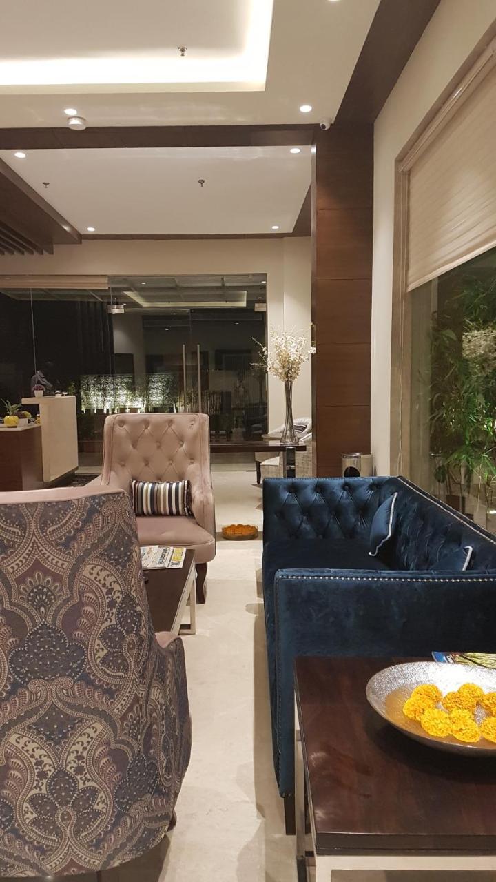 Sumaditya Hotel