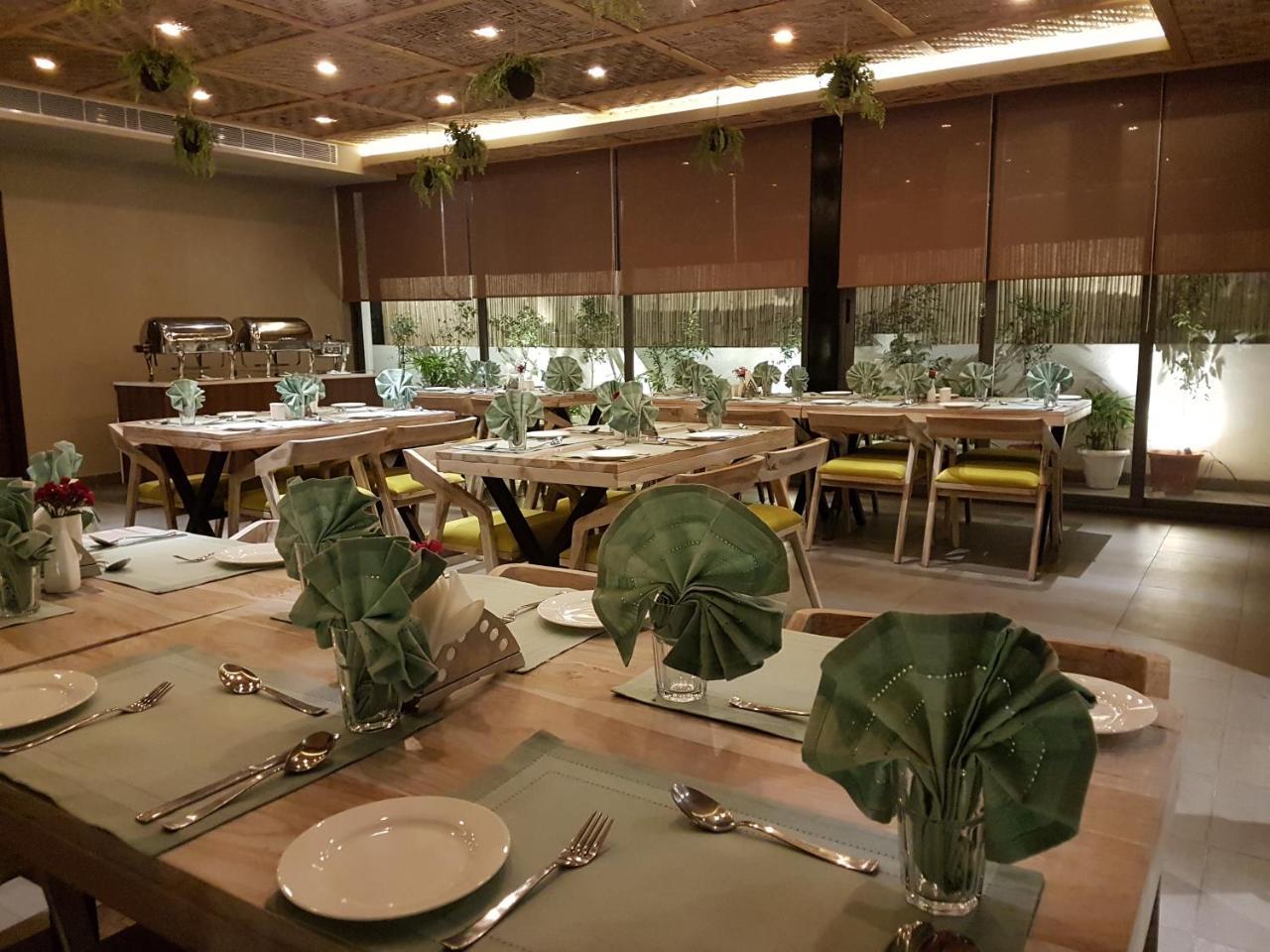 Sumaditya Hotel