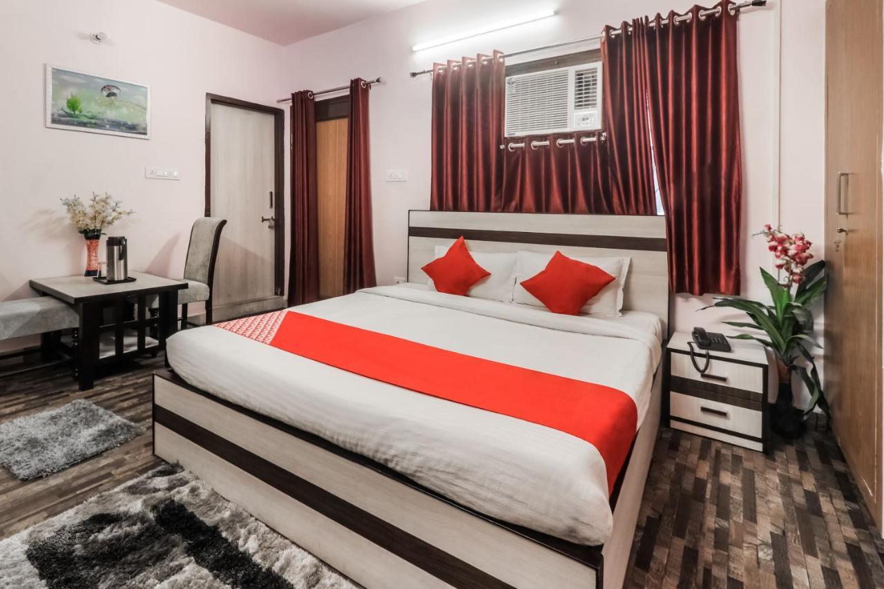 Oyo 23553 Padamgarh Residency Hotel
