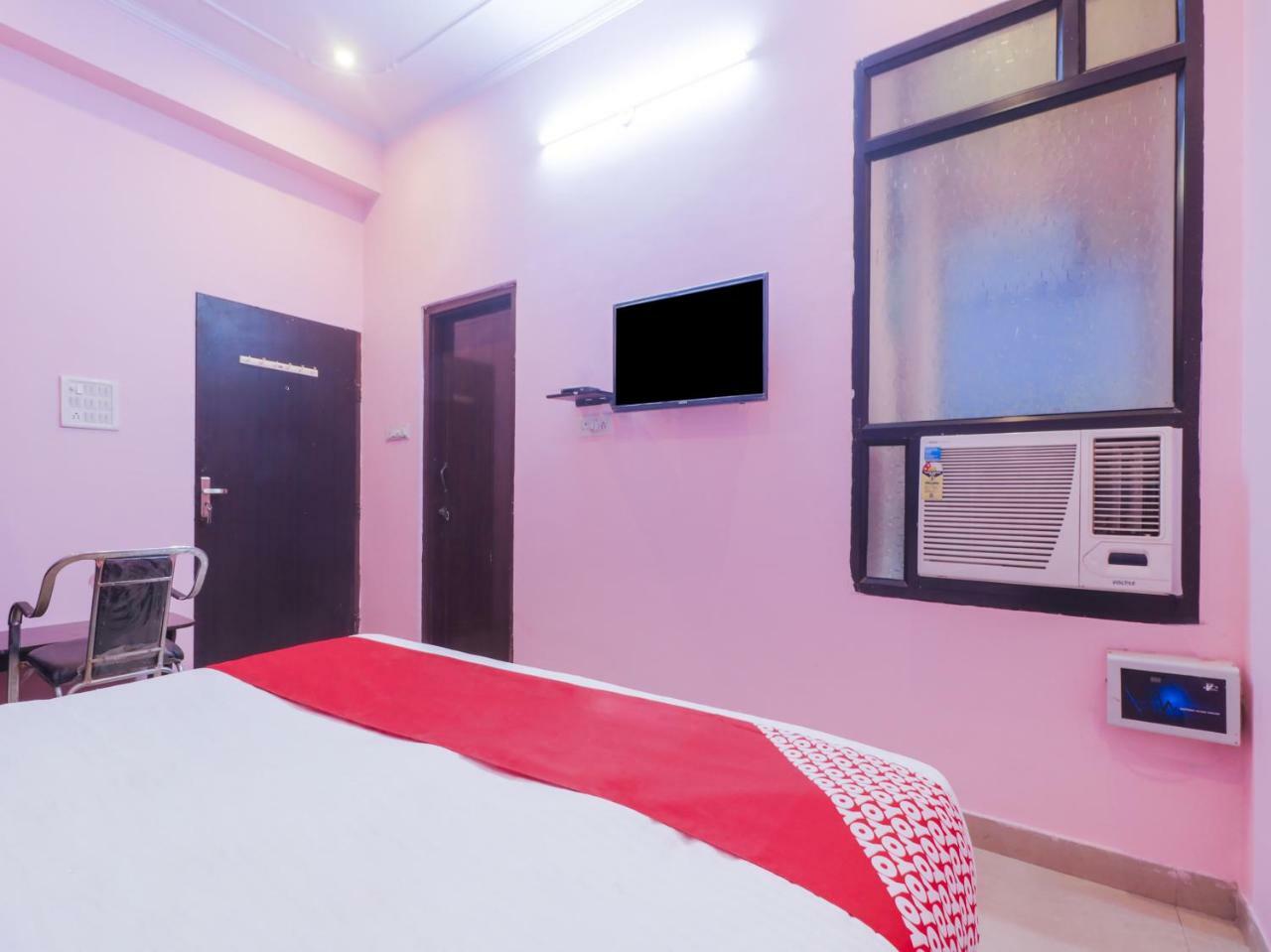 Hotel O Shivam Palace 3*