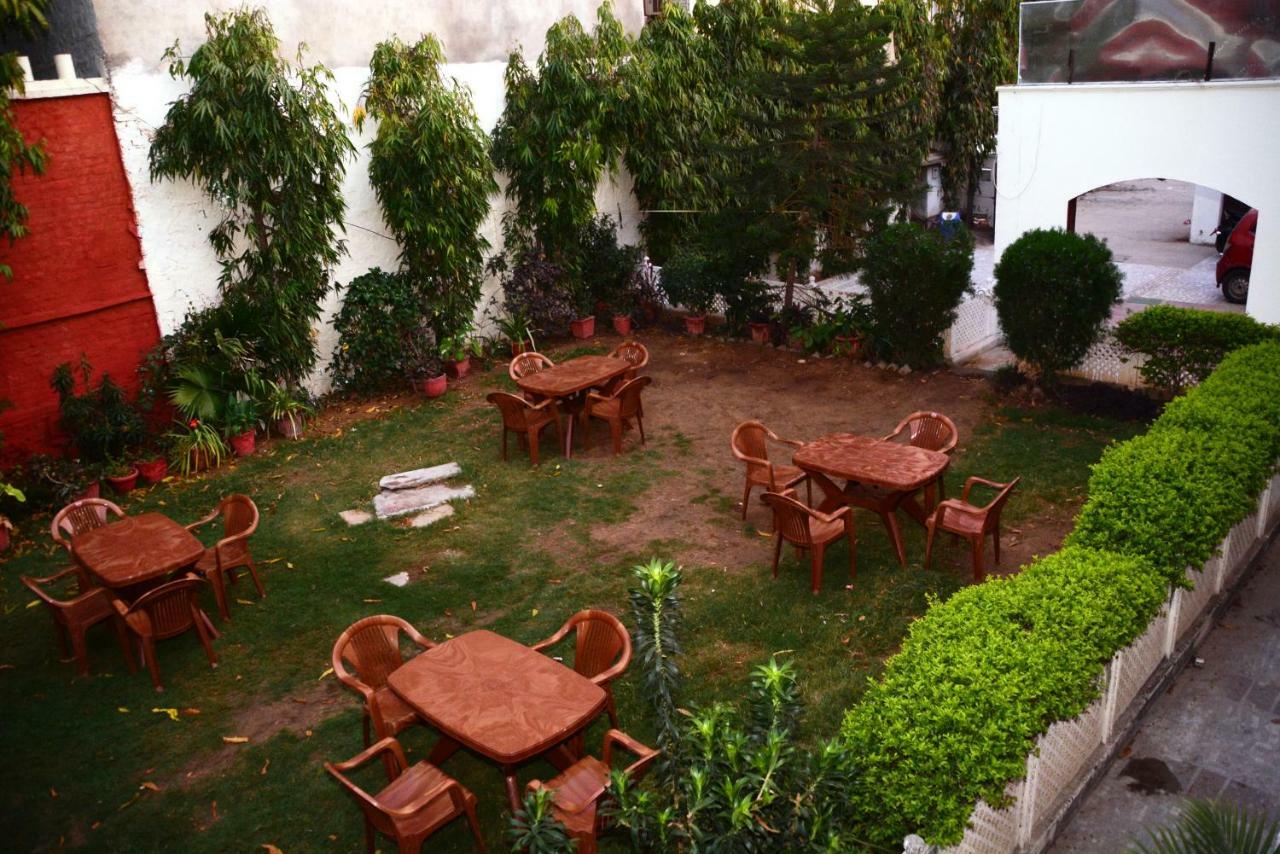 Hotel Sugandh Retreat 3*