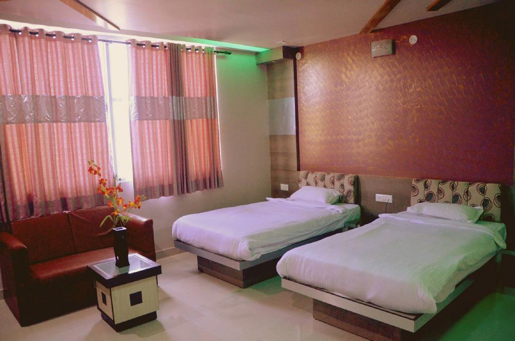 Hotel Shivam Paradise 3*