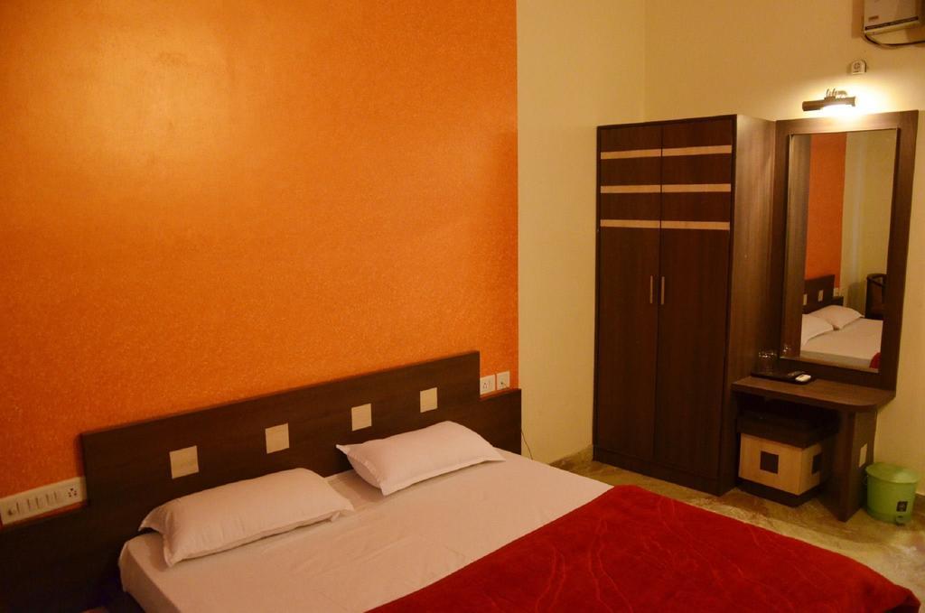 Hotel Shivam Paradise