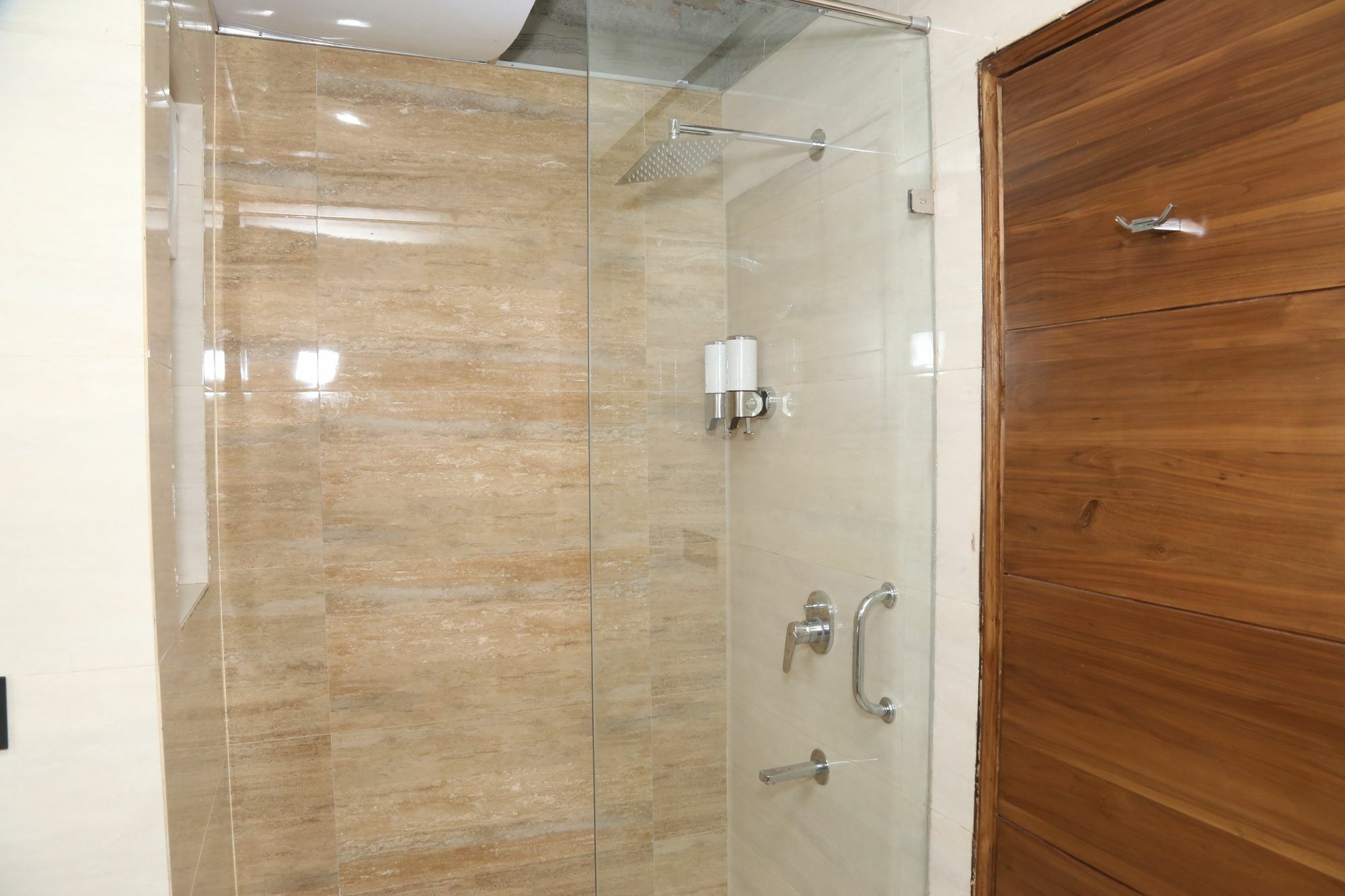 Aangan 3*
