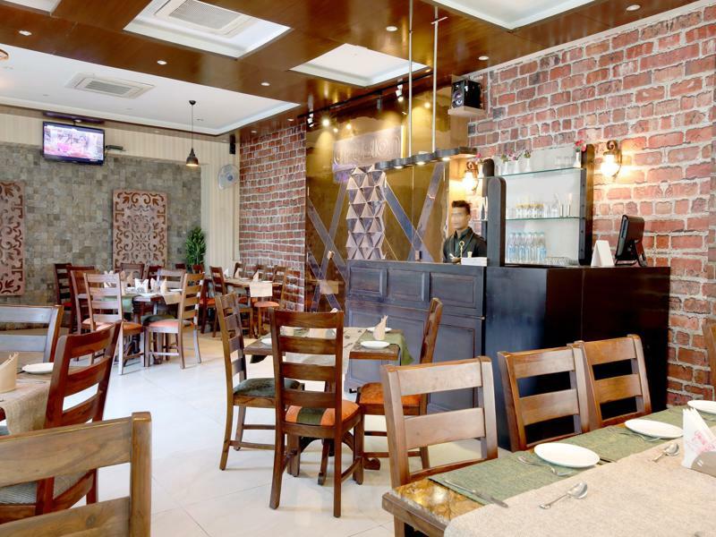 Fabhotel Radiant Star Lalkothi Hotel 3*