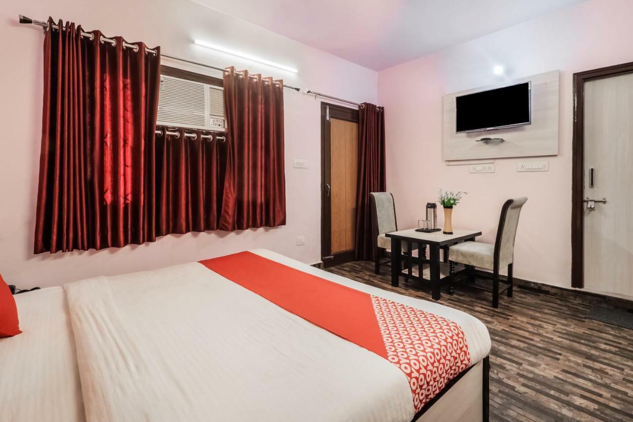 Hotel Oyo 23553 Padamgarh Residency