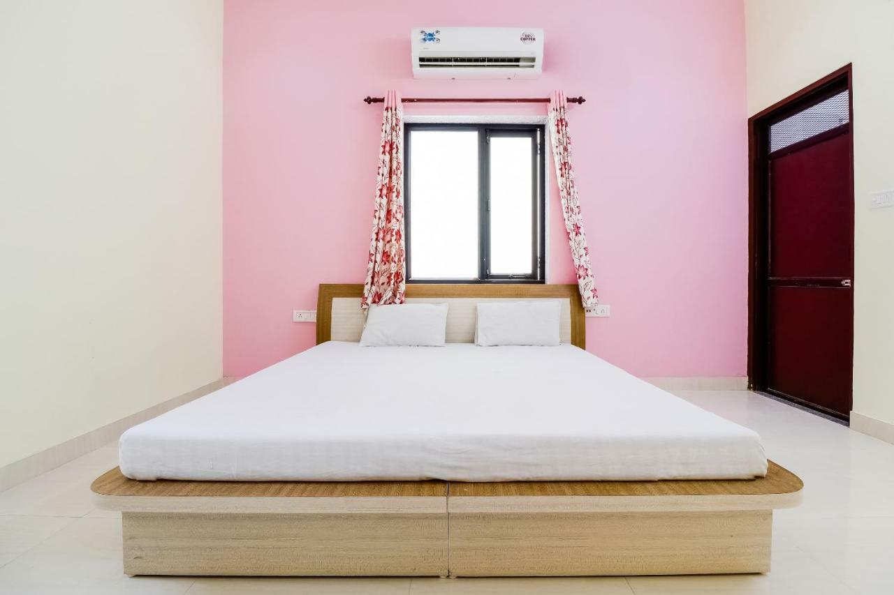 Spot On 46858 Jharkhand Palace 3*