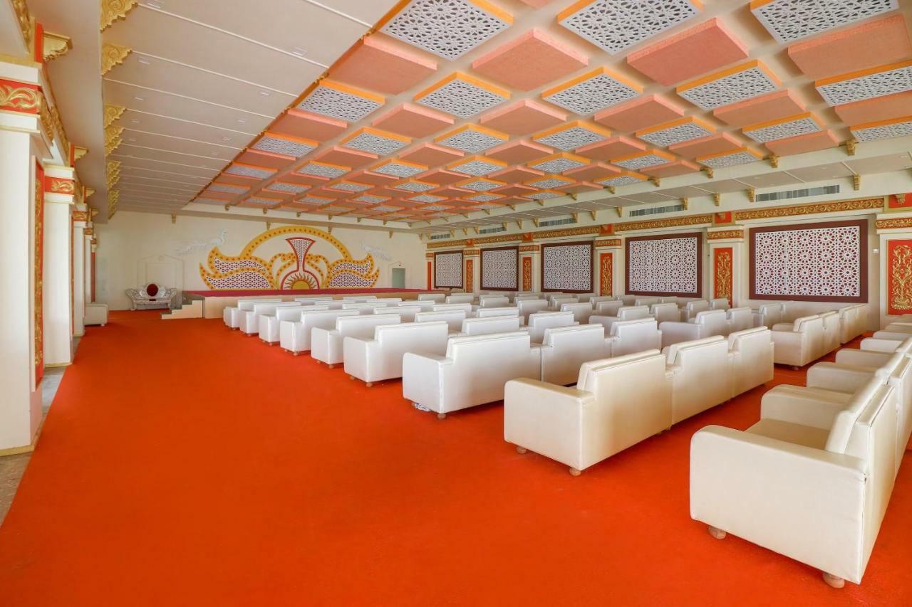 Hotel Spot On 46858 Jharkhand Palace 3*