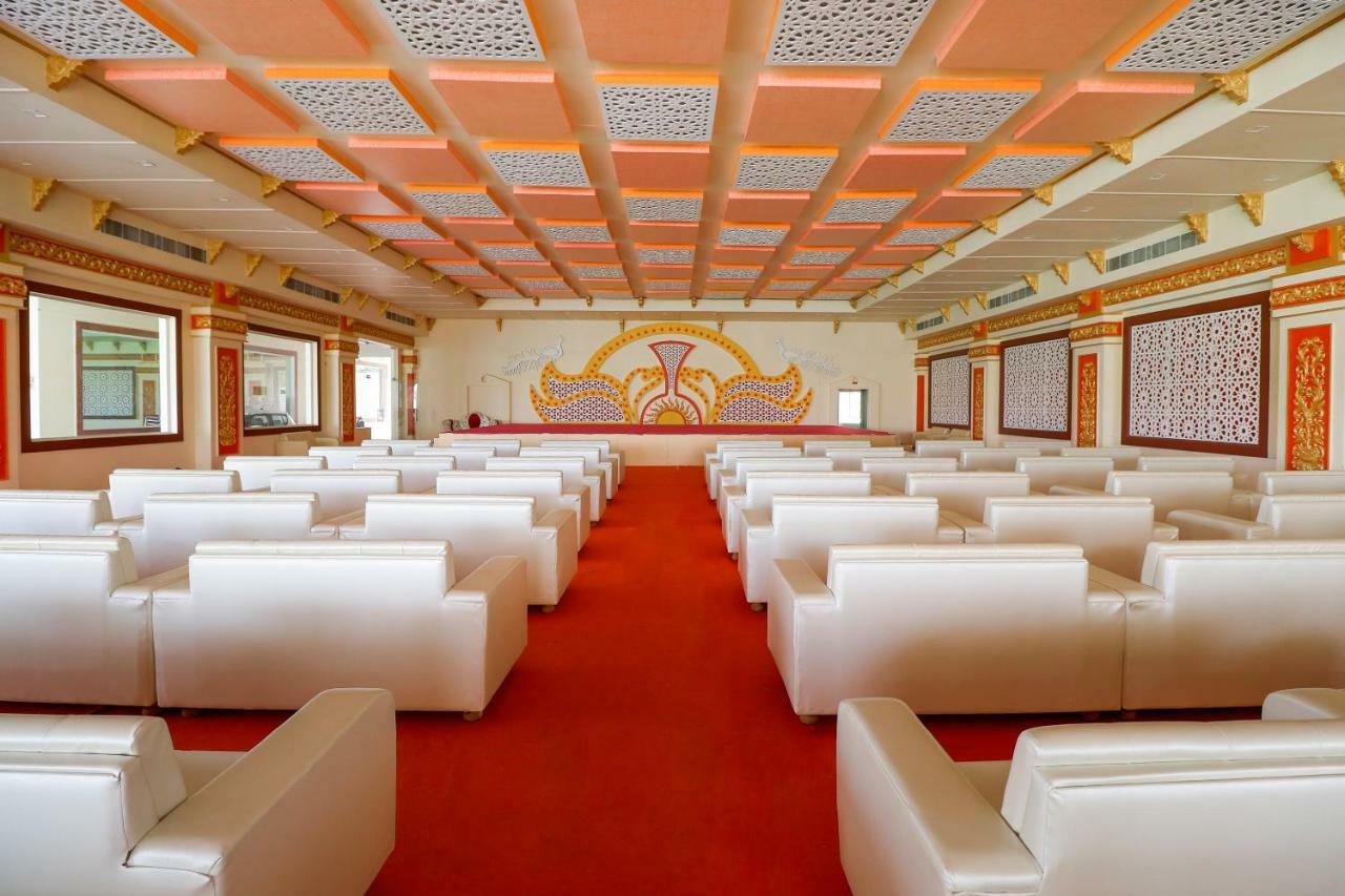 Hotel Spot On 46858 Jharkhand Palace Jaipur