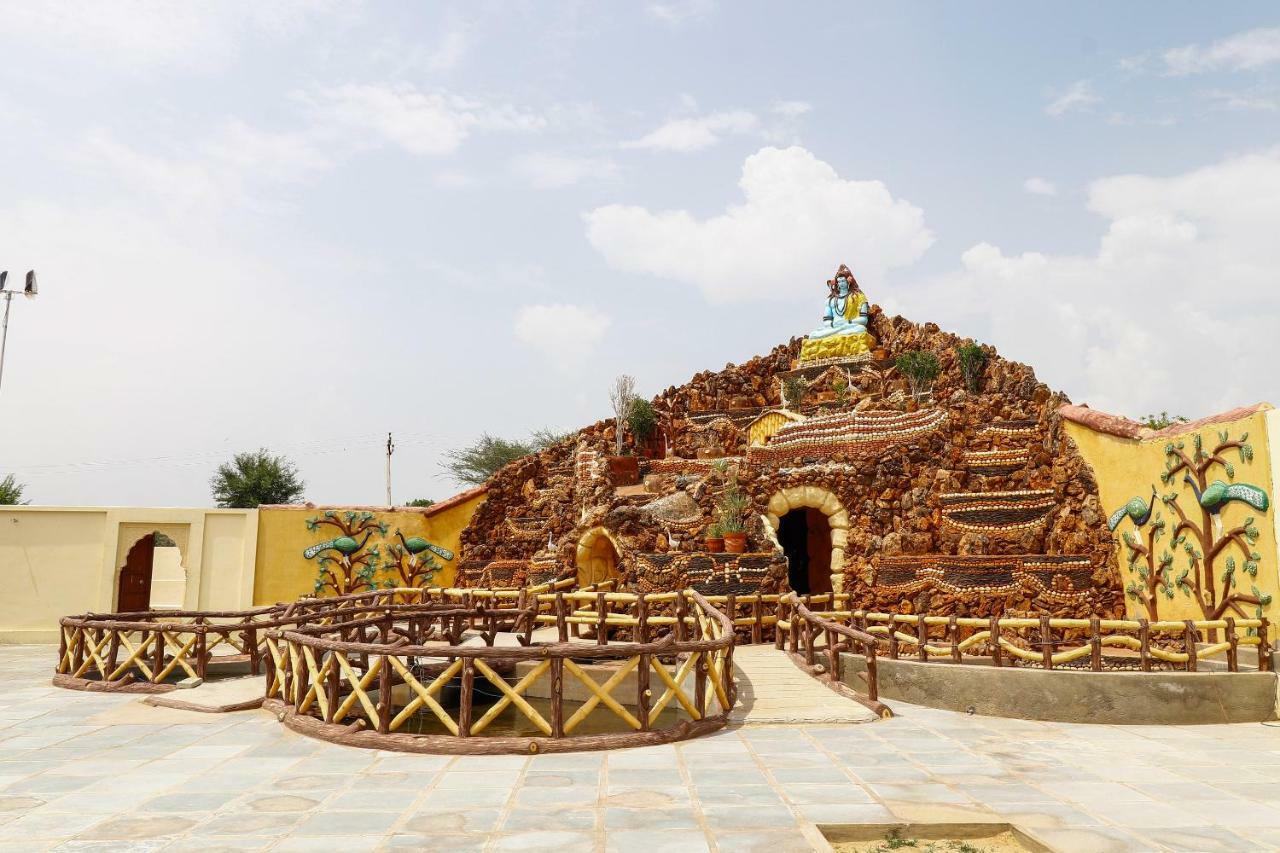Spot On 46858 Jharkhand Palace Jaipur