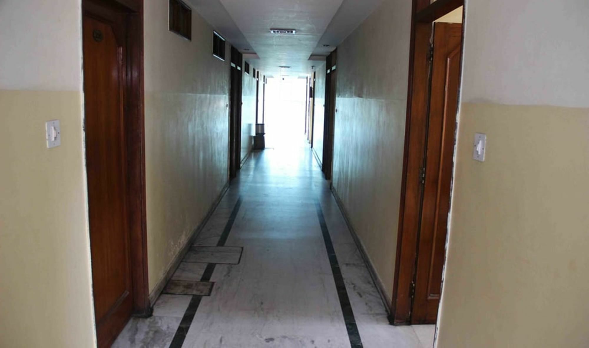 Padmini Palace 2*