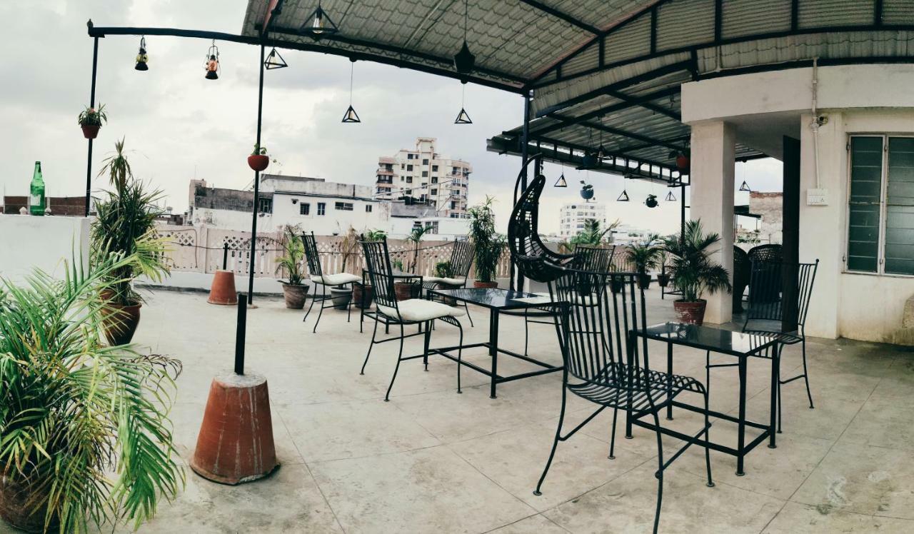 Madhav Guest house
