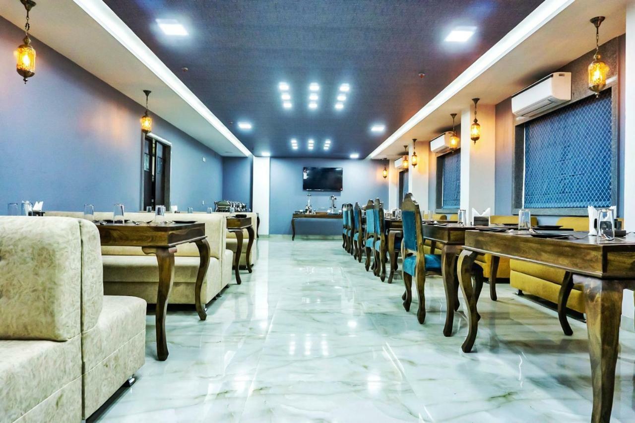 The Raas Mahal Hotel