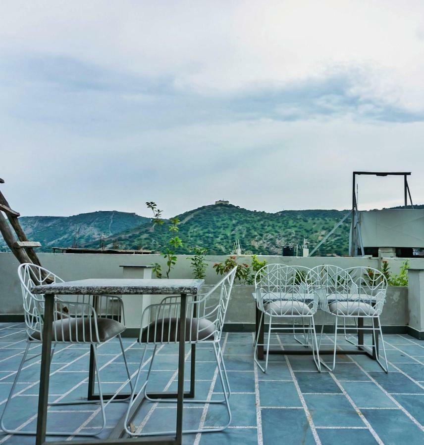 The Raas Mahal 3*