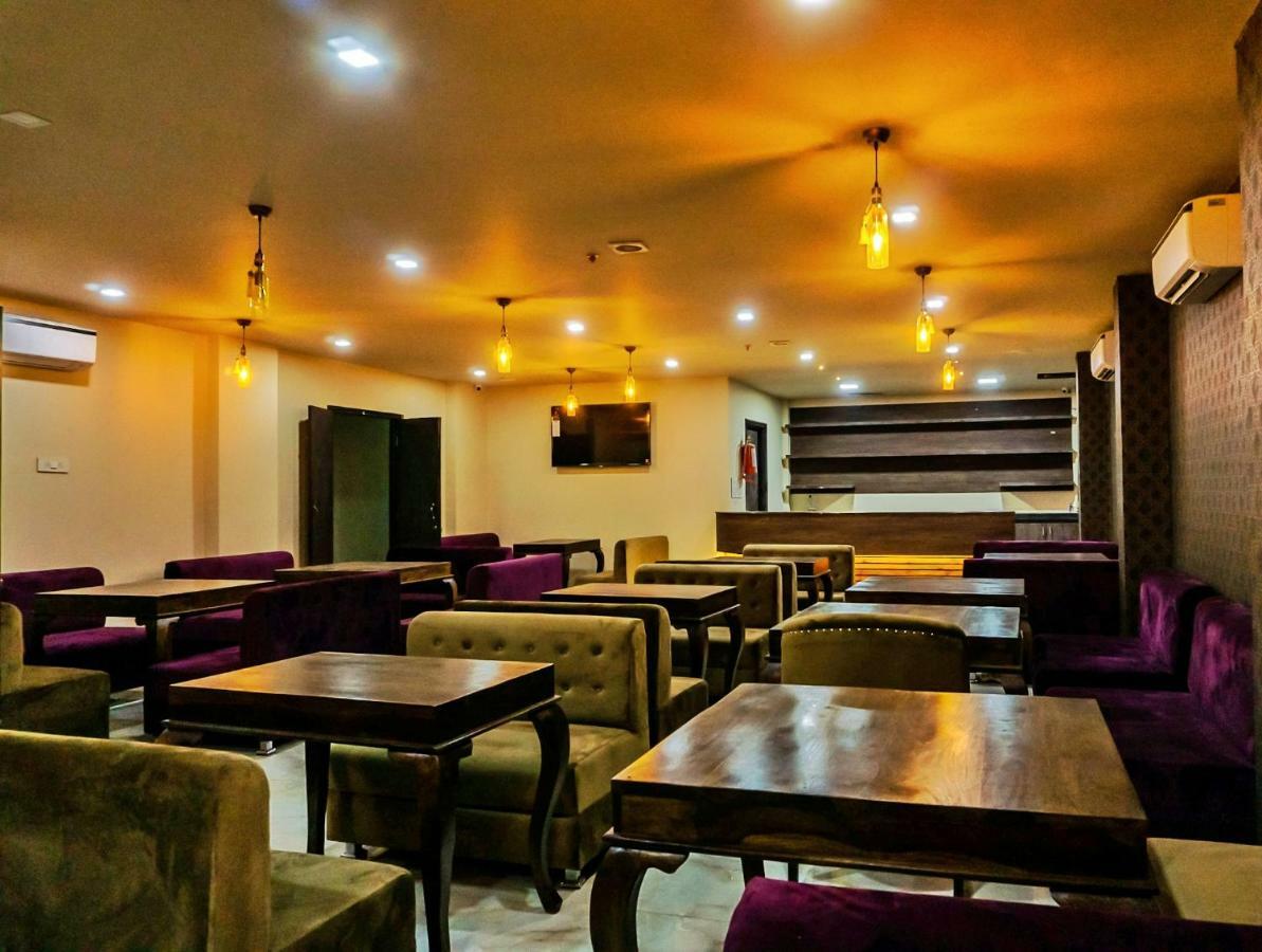 The Raas Mahal 3*