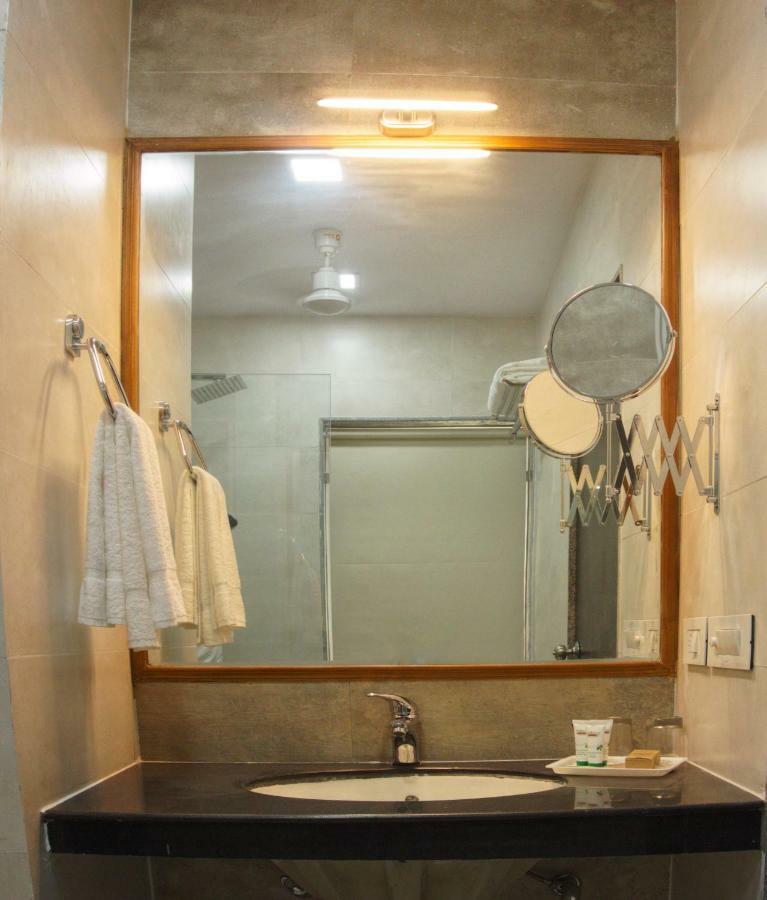 Hotel The Raas Mahal Jaipur