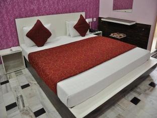 Hayat Rabbani 3*