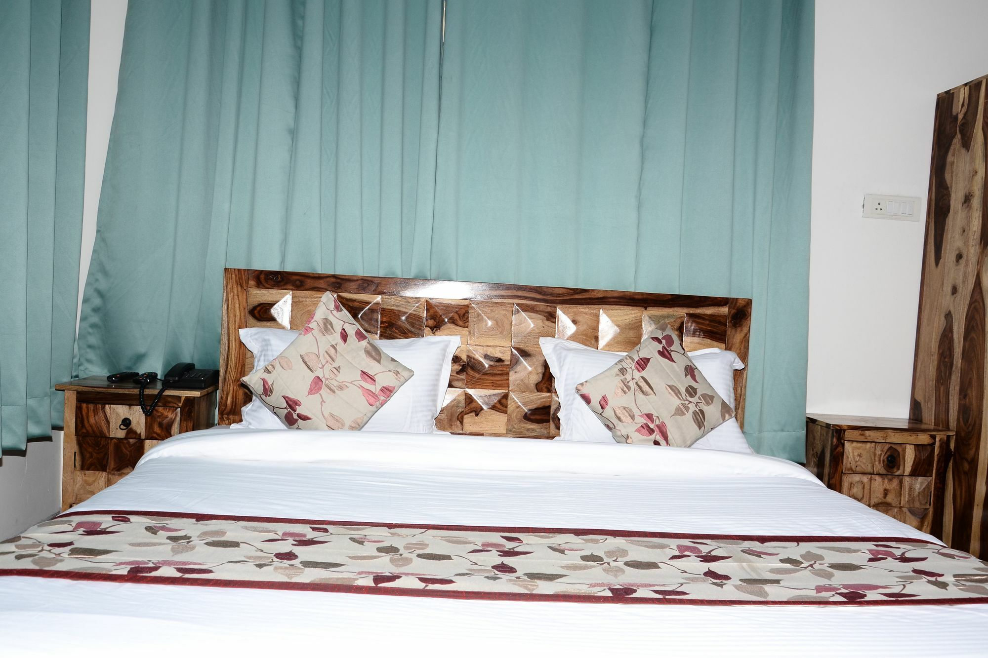 Hotel Gumaan 3*