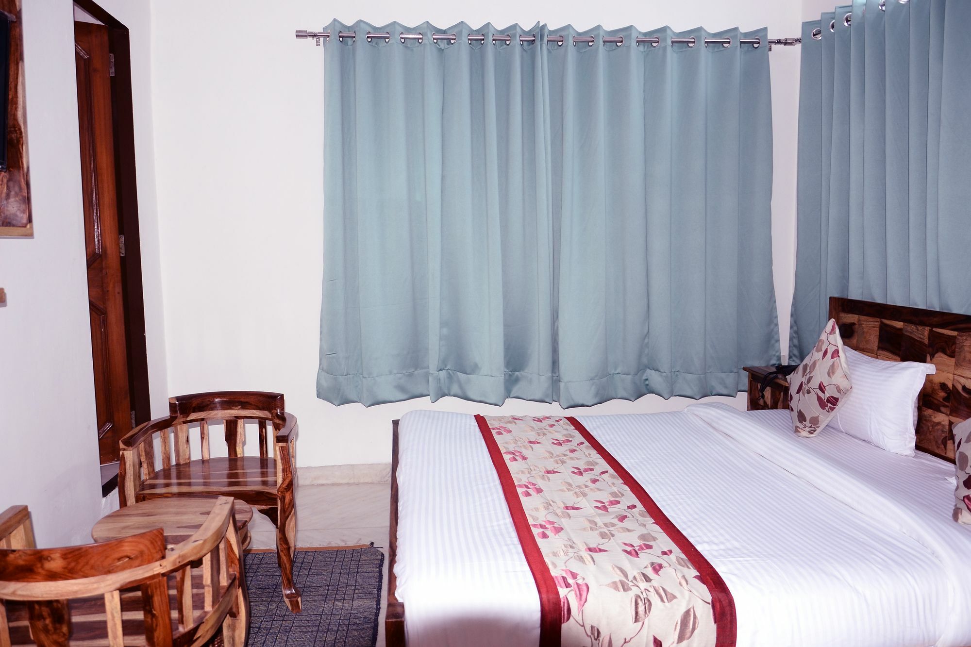 Gumaan Hotel Jaipur