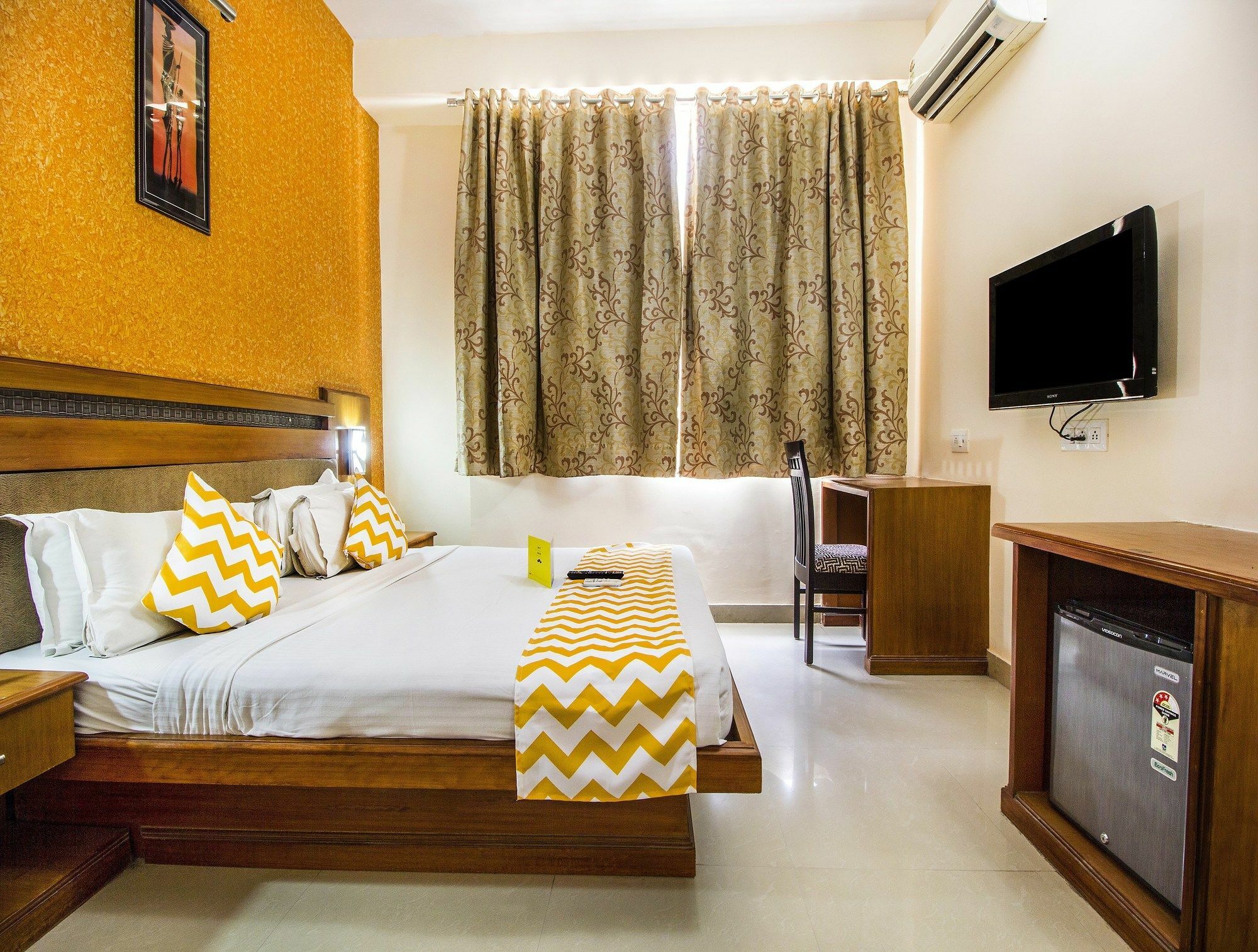 Fabhotel Royal Residency Airport Hotel