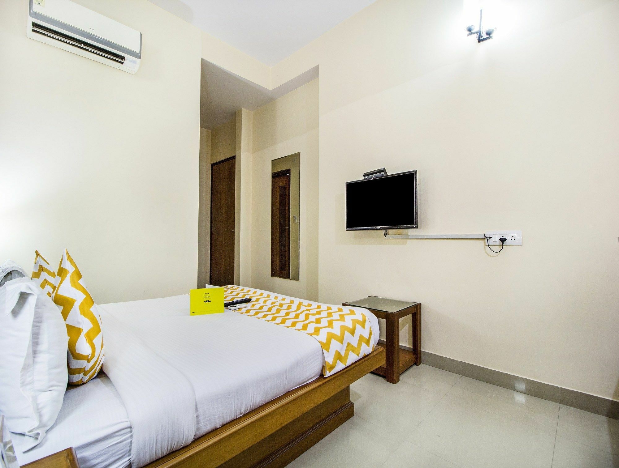 Fabhotel Royal Residency Airport 3*